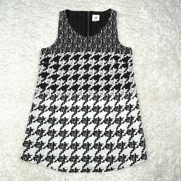 Cabi Broken Check Houndstooth Sleeveless Blouse Top - Picture 2 of 10
